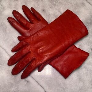 Portolano Vintage Vibrant Red Leather Gloves